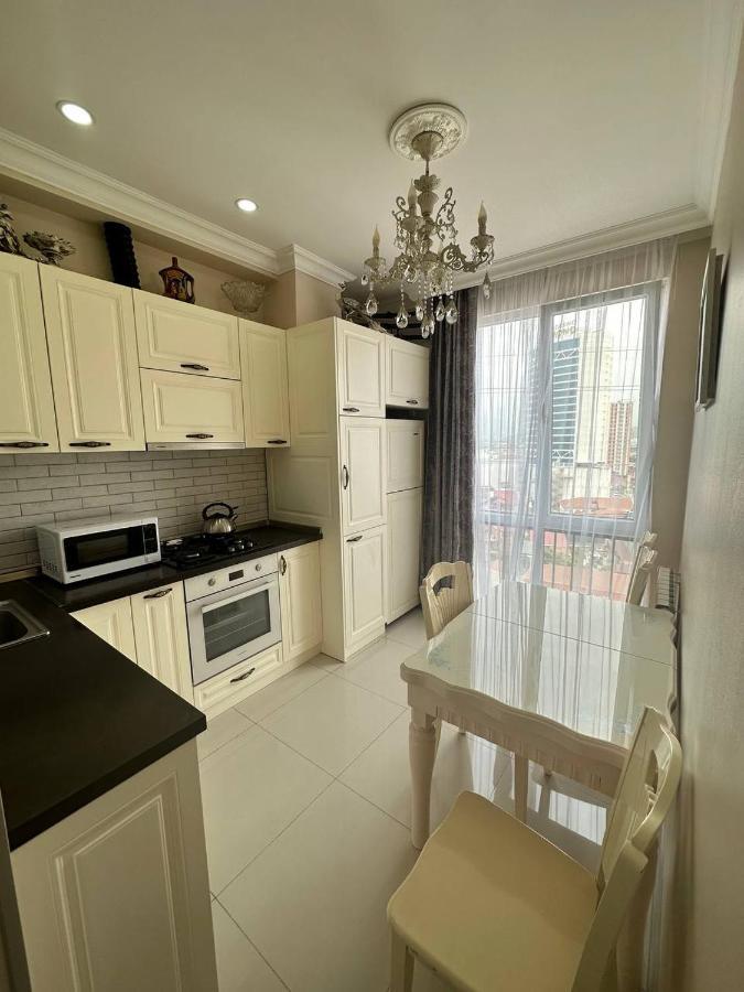 Apartment 7 巴统 外观 照片